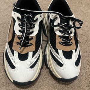 Steve Madden Black and White Athletic Shoes
